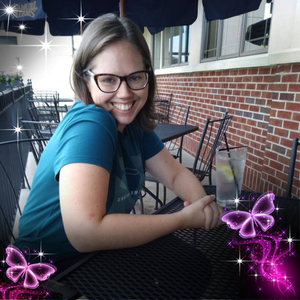 Meet your Posher, Lisa